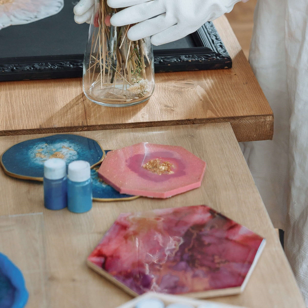 How to make resin art