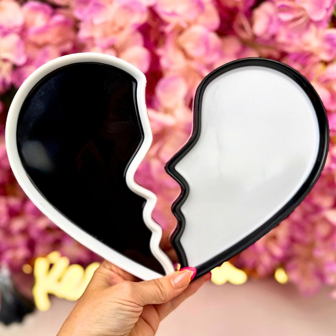 Broken Heart Tray Mould